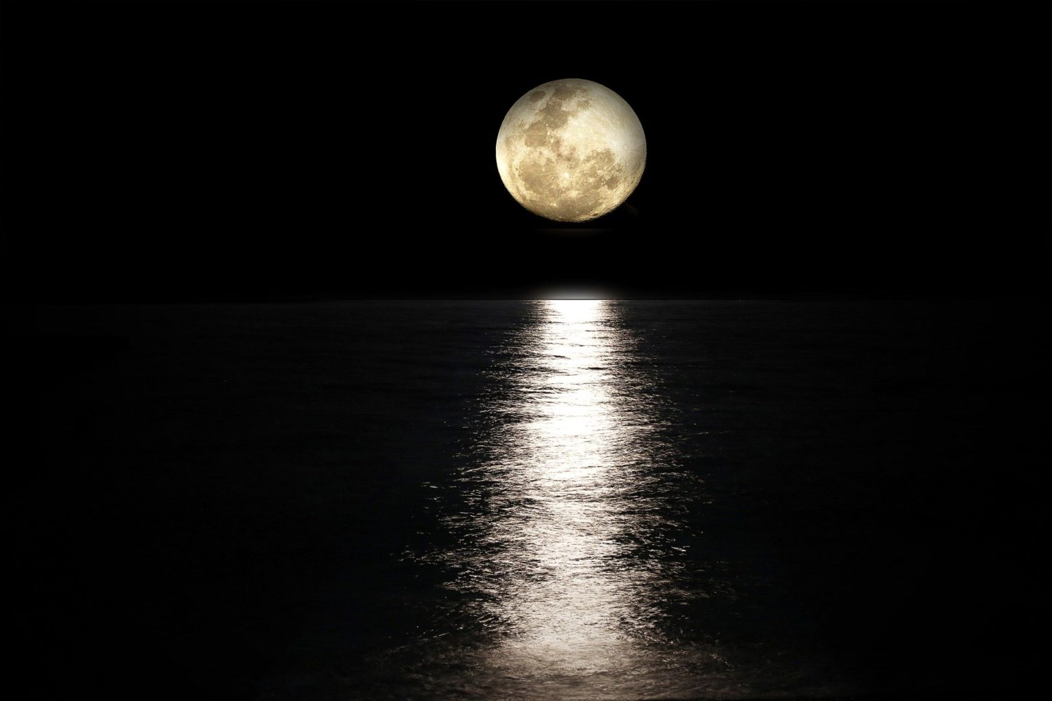 Lune Rose Tout Les Combien De Temps Recharger ses pierres avec la dernière super lune de l’année 🌙